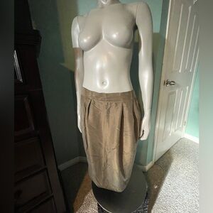 100% SILK Midi Skirt in Army Green with elastic waist- Ladies Large